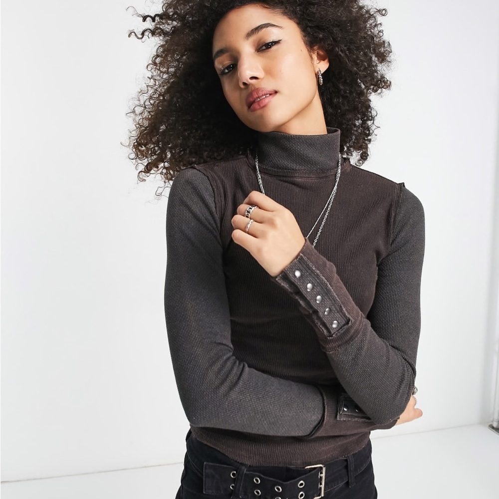 New We the Free Freya Mock Neck Thermal Top - Picture 2 of 11